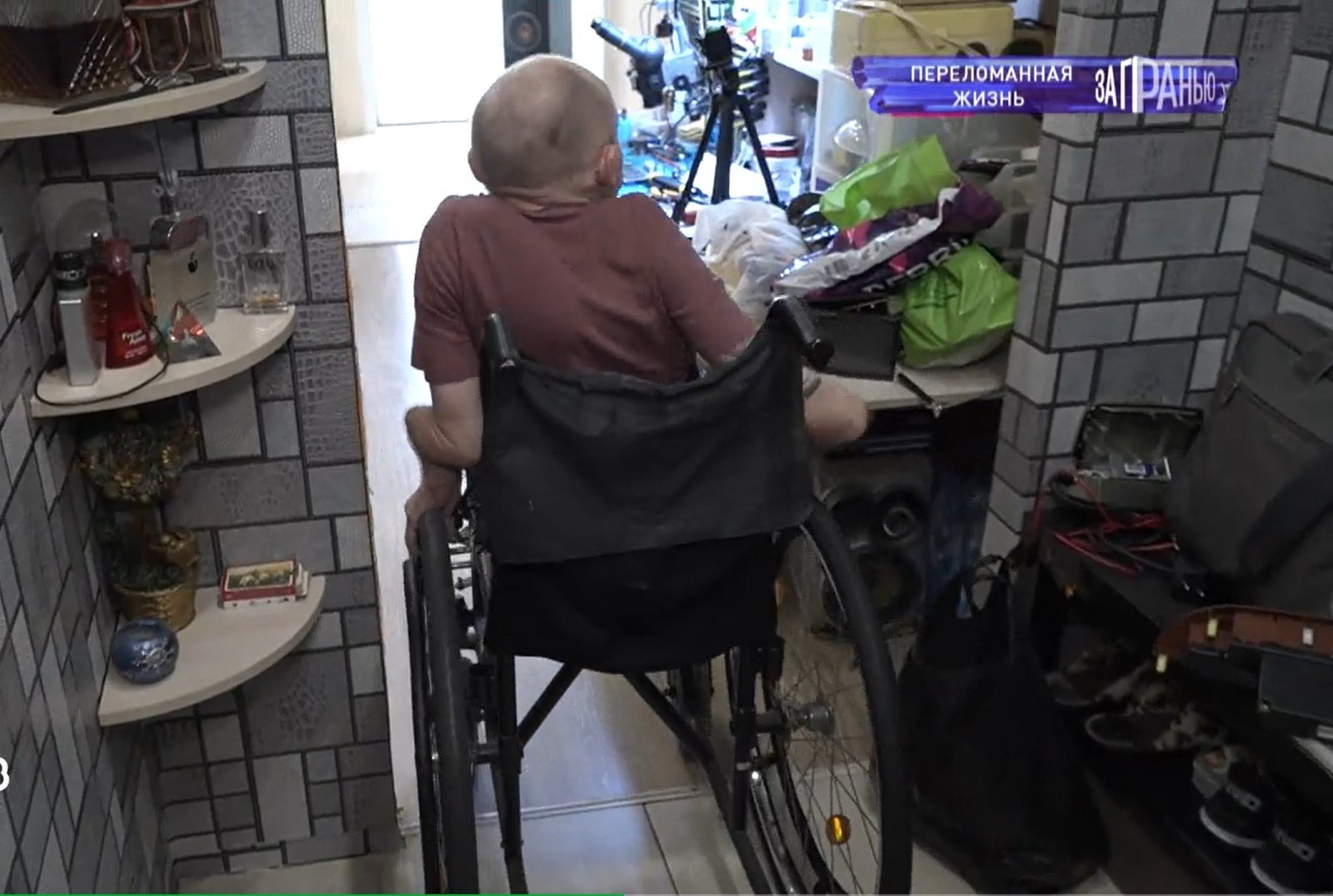 В квартире все сделано для комфортной жизни Сергея.