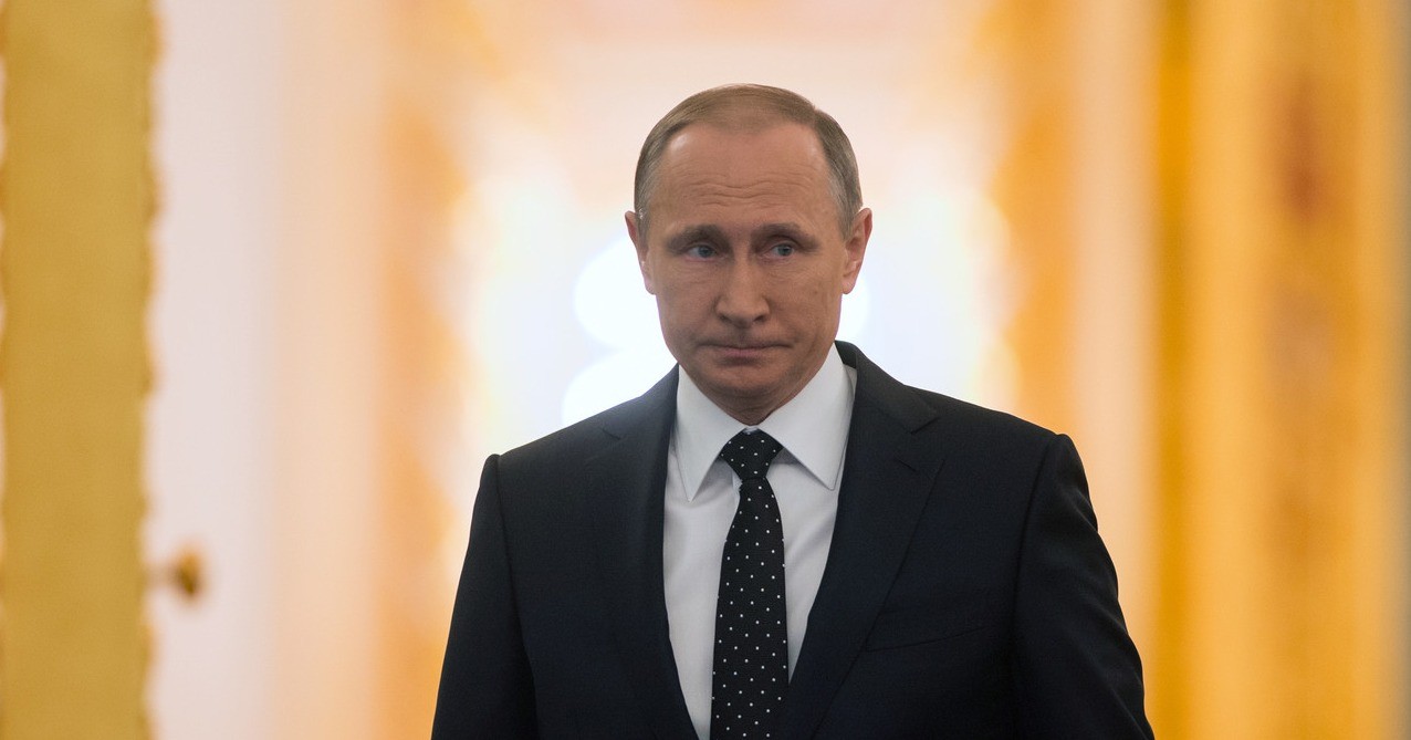 Фото вечера: Суровое лицо Путина при разговоре с Бастрыкиным о трагедии на Крымском мосту