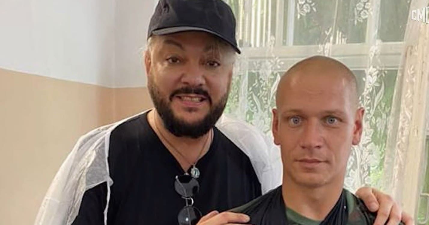 Встреча с Киркоровым, скандал с женой и тяжелые травмы: истории волонтеров, ушедших в СВО