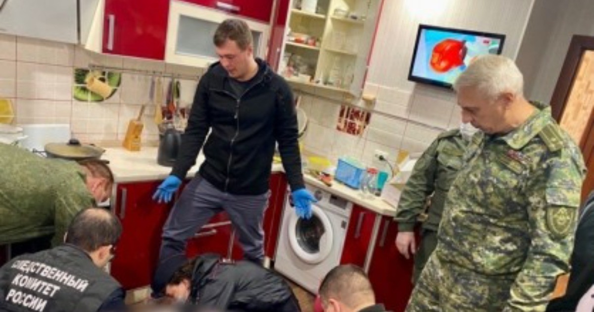 В Саратове по подозрению в жестокой расправе над младшей сестрой задержана 14-летняя девочка