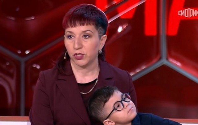 Марина Сабирова случайно увидела объявление о пожертвовании и спасла жизнь маленькому Жене. Марина Сабирова случайно увидела объявление о пожертвовании и спасла жизнь маленькому Жене.
