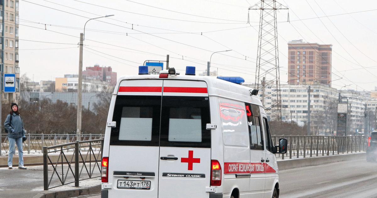 Гора снега с крыши дома убила 13-летнего сына крупного банкира Сергея Вострикова