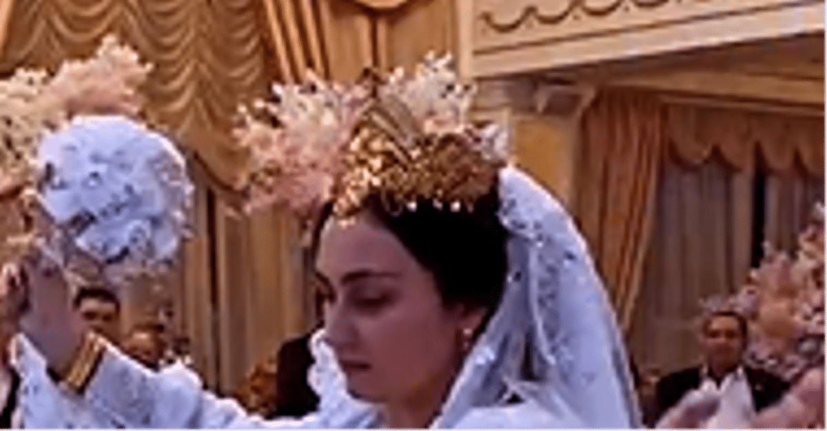 Килограммы золота, четыре платья невесты, выкуп за 10 млн: в Ярославле отгремела цыганская свадьба