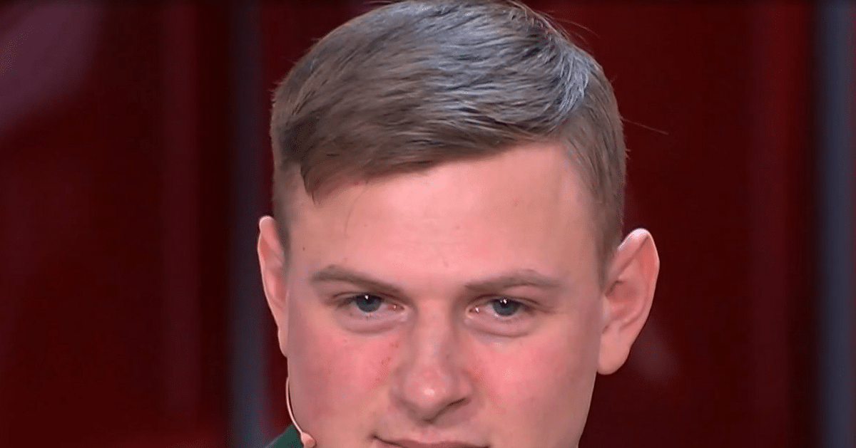 Мать 3 месяца считала сына погибшим и узнала о его подвиге по ТВ: 26-летний капитан Коробов спас людей