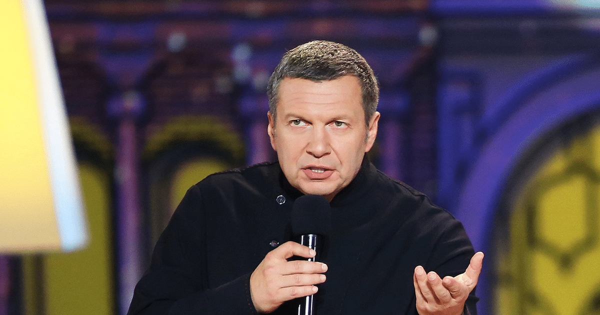 Соловьев восхищен Бузовой: «Оля убрала Собчак как стоящую. Есть трусливое создание, а Ксении нет»