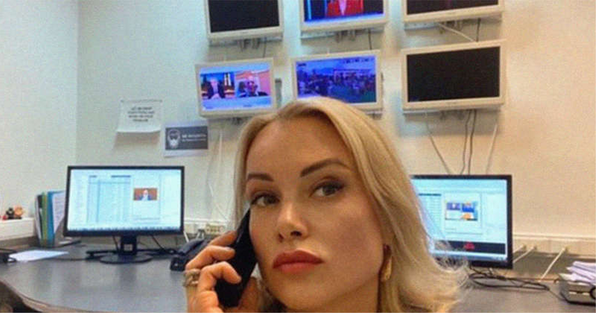 Марина Овсянникова впервые вышла на связь после побега из России