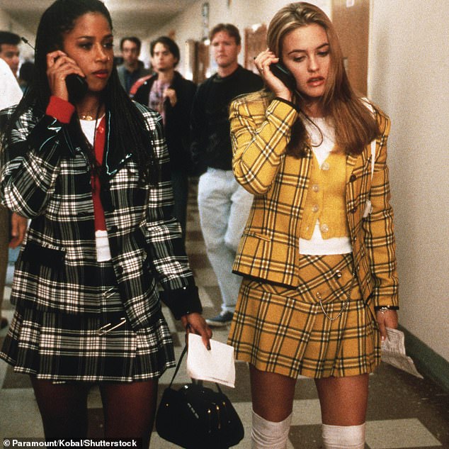 Iconic: Clueless в главных ролях Алисия Сильверстоун и Пол Радд, это история о пришествии, основанная на романе Джейн Остин 1815 года «Эмма» (LR), Стейси Дэш, Алисия Сильверстоун.