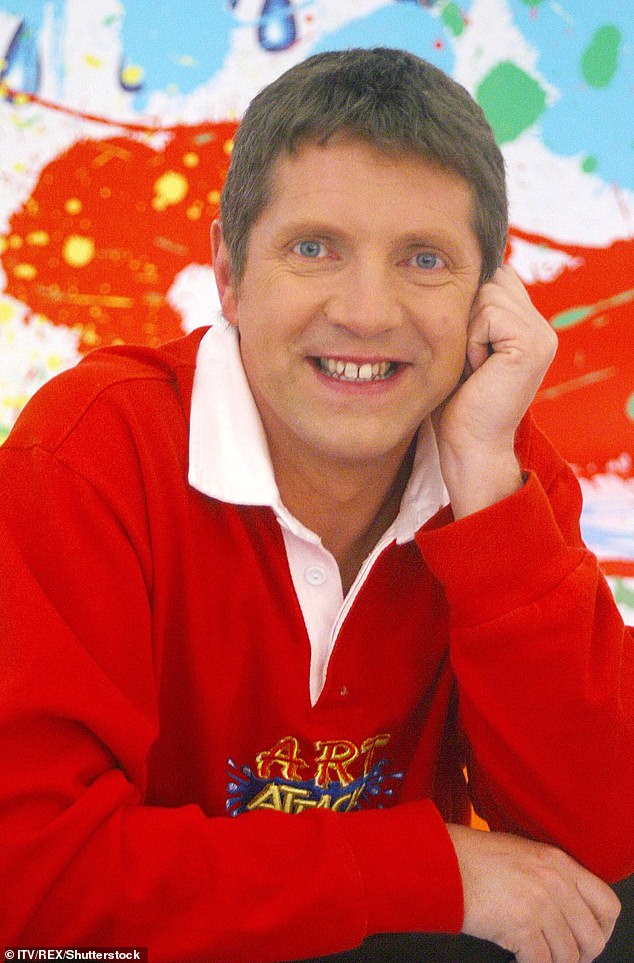 Легендарный: Art Attack стал одним из самых продолжительных шоу на канале CITV, которое вышло в сеть в 1990 году и транслировалось в течение 17 лет. Ведущим которого стал гуру искусства, ставший рок-музыкантом Нил Бьюкенен.