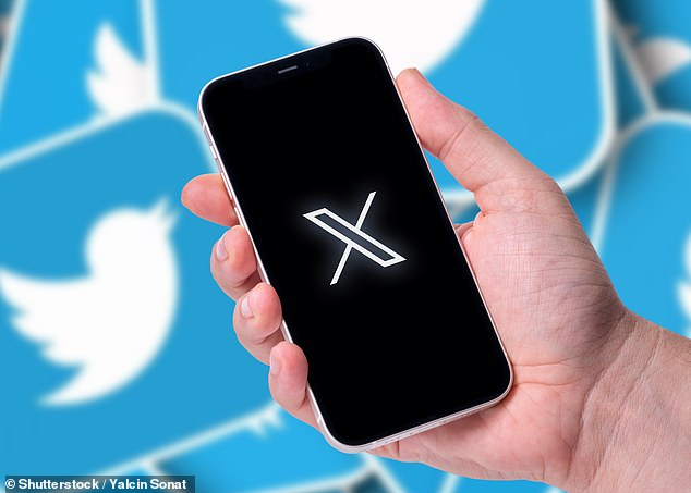 Соглашение: между X и парижской медиакомпанией 11:11 было заключено соглашение, при этом платформа социальных сетей назвала двухлетнее финансовое соглашение «привлекательным» для обеих сторон.