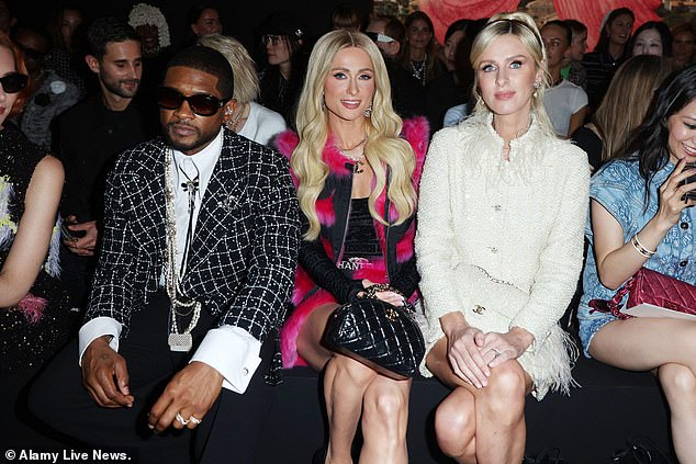 Трио: Ашер, Пэрис и Ники сидели в первом ряду на звездном показе мод