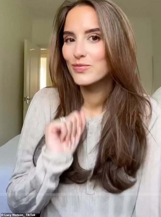 Совет: зайдя в TikTok, бывшая звезда «Сделано в Челси», 32 года, пообещала продолжать говорить на эту тему, призывая тех, кто хочет, чтобы дети прошли тестирование, если они могут.