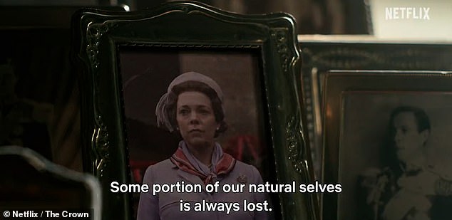 До: в нем также были представлены фрагменты кадров с участием предыдущих актрис королевы Клэр Фой и Оливии Колман (на фото) в знак уважения к десятилетнему путешествию сериала.