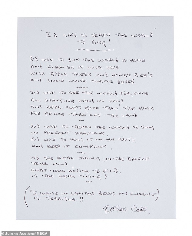 Еще один предмет, выставленный на продажу, — это страница с текстом классической песни Роджера Кука «Я хотел бы научить мир петь».