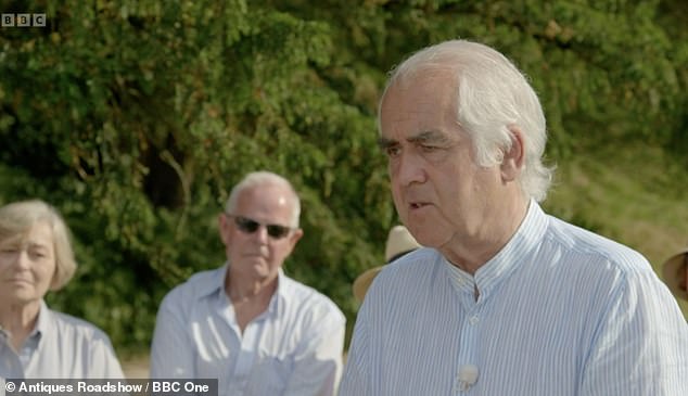 Эксперт: Рихард (на фото) открыл часы и сказал: «Счастье от радости, это A. Lange & Söhne». [all collectors] хотеть'