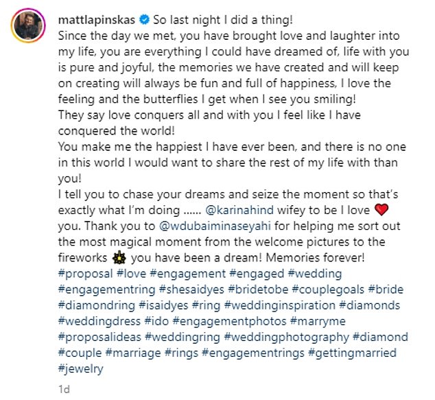 Мэтт написал в Instagram: «Итак, вчера вечером я кое-что сделал!»  рядом с фонтанирующим постом