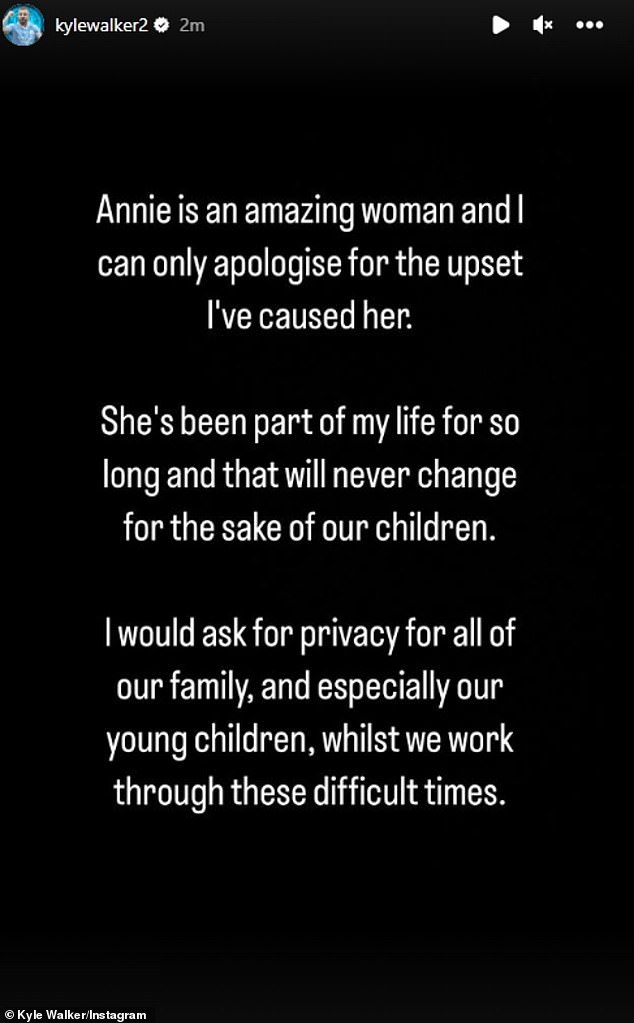 На прошлой неделе Уокер публично извинился перед Энни за свою измену.  В своем заявлении он написал: Энни — удивительная женщина, и я могу только извиниться за то, что я ее расстроил».