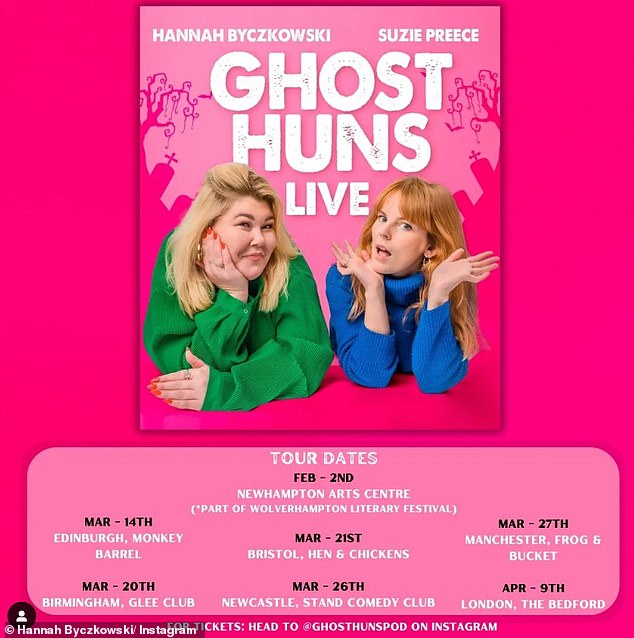 Помимо комедии, она вместе со своей подругой Сьюзи Прис ведет подкаст под названием Ghost Huns, где они рассказывают жуткие истории.  В этом году пара отправится в турне.