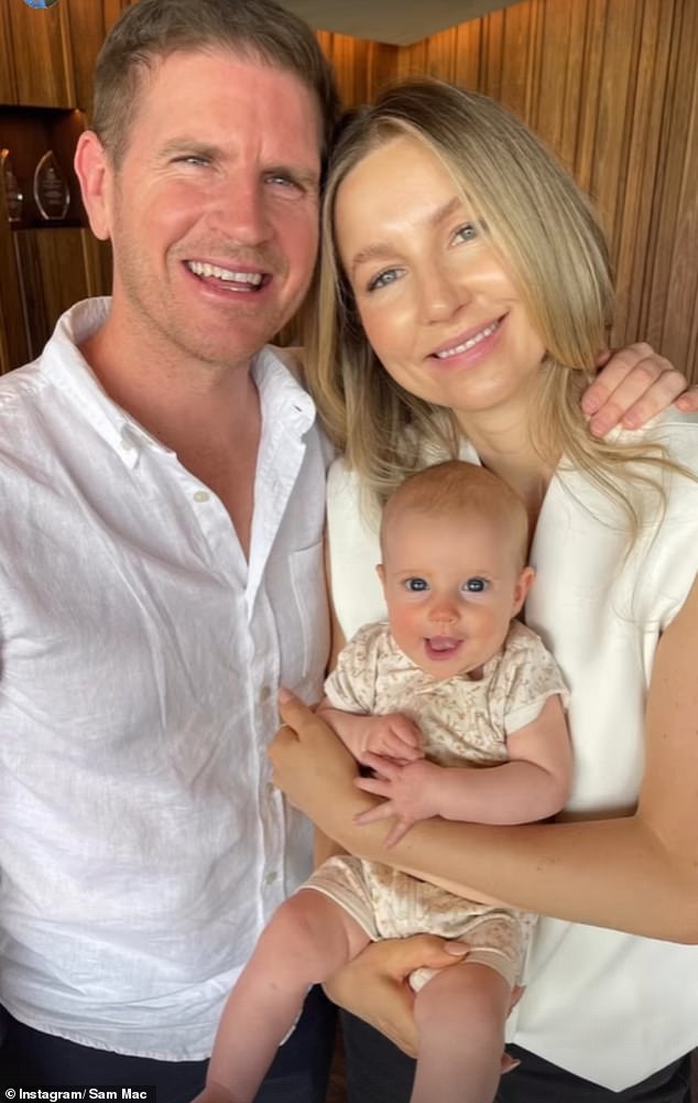 У Сэма и Ребекки родился первый ребенок, дочь Марго, в 2022 году (все на фото)