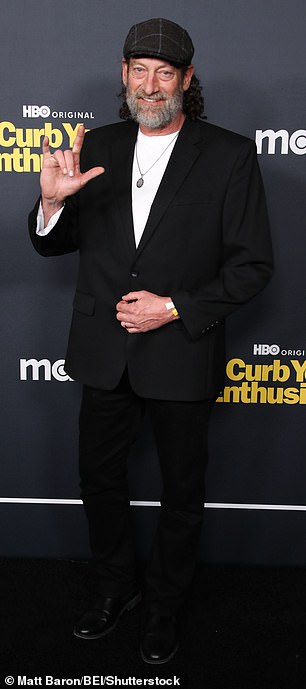 Присутствовал также обладатель премии «Оскар» Трой Коцур.