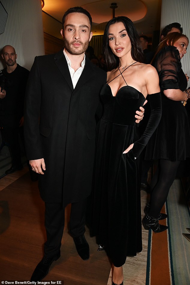 Пара посетила звездное мероприятие в честь предстоящей кинопремии BAFTA после того, как в понедельник Эд сообщил, что сделал предложение.