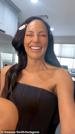 «Празднование месяца черной истории в гламурном кресле!»