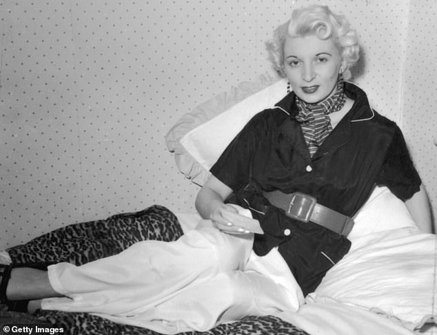 Предстоящий четырехсерийный сериал расскажет захватывающую историю хозяйки ночного клуба (на фото 1954 года), которую повесили в возрасте 28 лет после того, как она застрелила своего жестокого любовника.