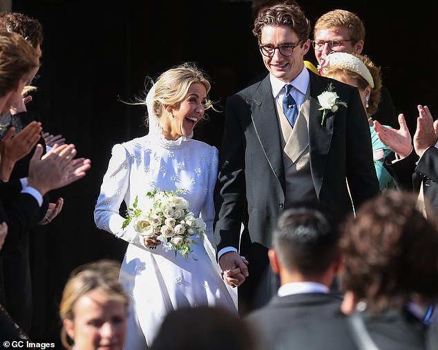 Певица и Каспар поженились в августе 2019 года в Йоркском соборе.