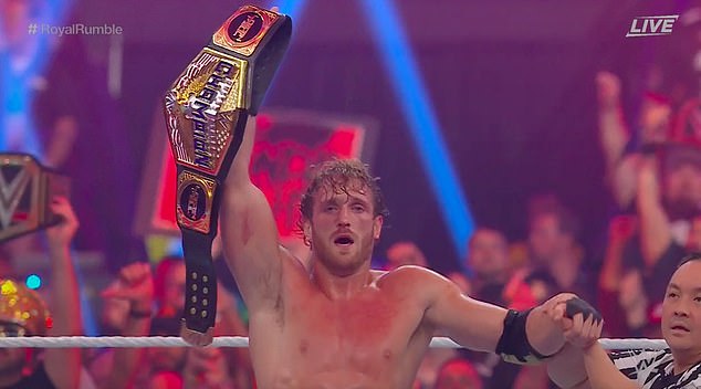 В последнее время Пол стал заметной фигурой на мероприятиях WWE, завоевав чемпионский пояс США на Crown Jewel в ноябре и успешно защитив его на Royal Rumble в прошлом месяце.