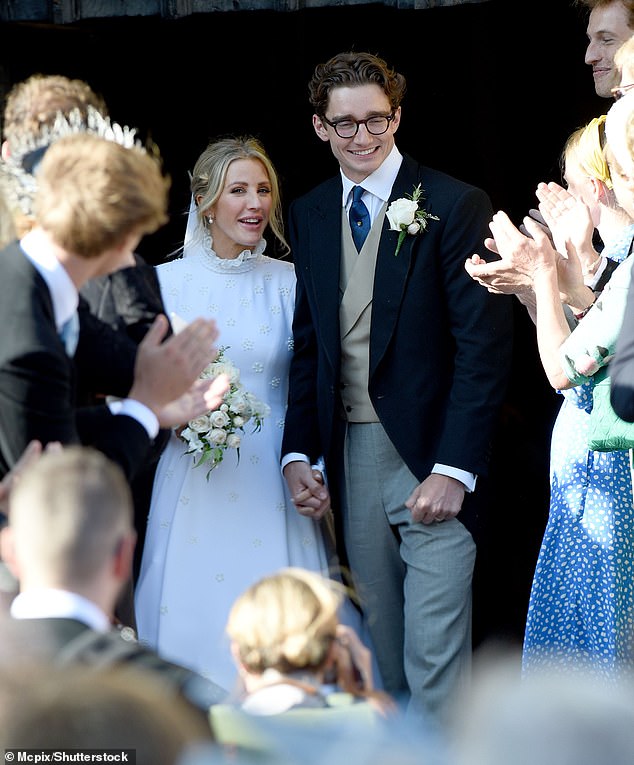 Элли и Каспар поженились в Йоркском соборе в августе 2019 года.