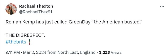 Зрителей не впечатлила еще одна шутка римлян в субботу вечером.  Ведущий назвал Green Day «разоренной Америкой», вызвав ярость фанатов.
