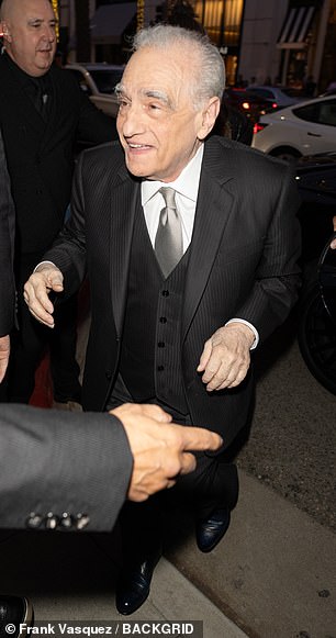 Мартин Скорсезе возглавил звезд на вечеринке Джорджио Армани перед вручением Оскара в Лос-Анджелесе в субботу.