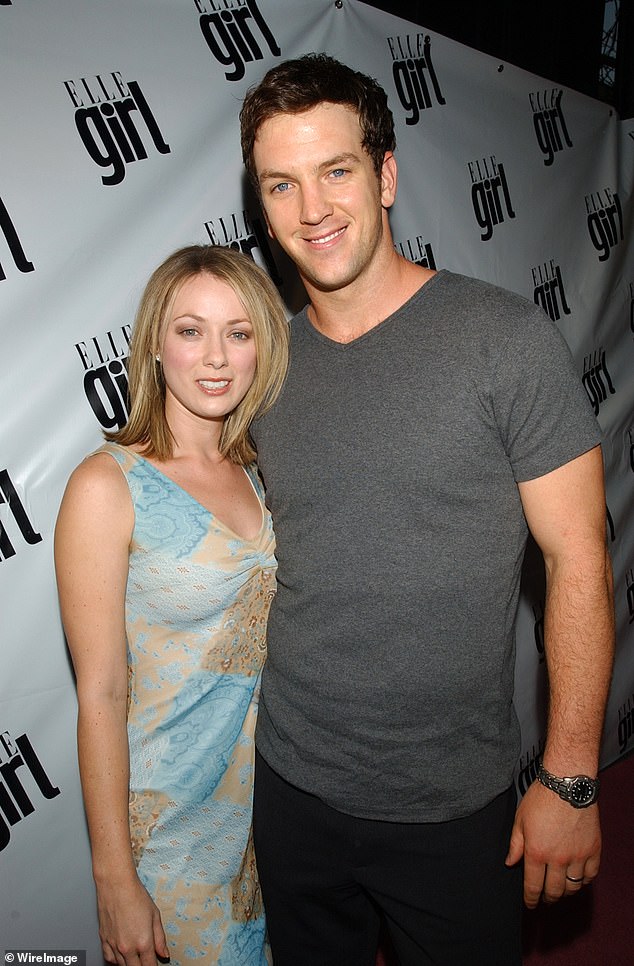 Клэр ранее была замужем за актером Джошем Рэндаллом (на фото вместе в 2001 году).