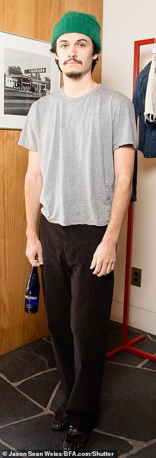 Дилан на фото