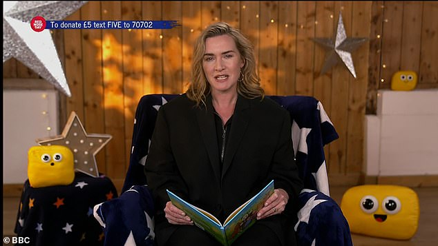 Звезда «Титаника» Кейт, 48 лет, порадовала зрителей Comic Relief ночной сказкой CBeebies «Сказка на ночь» для родителей, пока она читала «F***, Now Are Two Of You» Адама Мансбаха