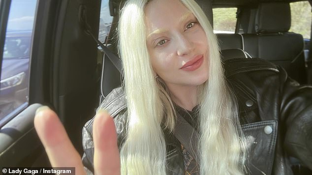 Леди Гага намекает на новые песни, отмечая свой 38-й день рождения в ярком посте: «Я пишу одни из своих лучших песен, сколько себя помню»