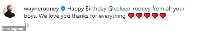 Рядом с постом футболист Уэйн написал: «С Днем Рождения @coleen_rooney от всех твоих мальчиков.  Мы любим вас, спасибо за все ❤️❤️❤️❤️❤️'