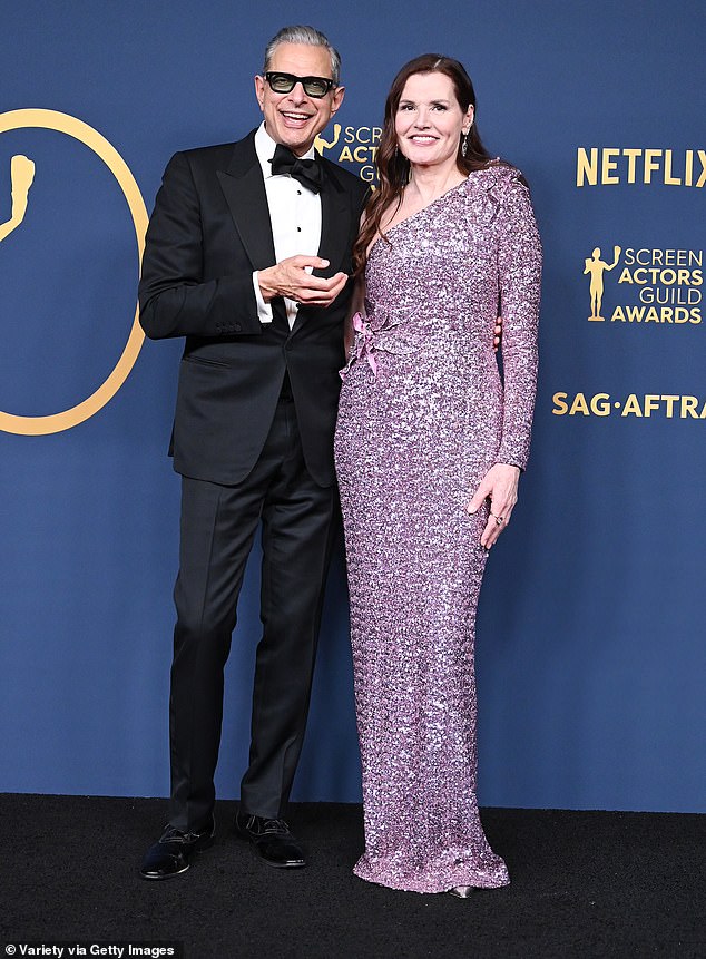 Джина и Джефф Голдблюмы воссоединились на 30-й ежегодной церемонии вручения наград SAG Awards в субботу, спустя почти 30 лет после их расставания.