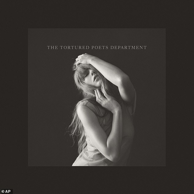 Эти две песни —thanK you aIMee и Cassandra — вошли в неожиданную версию «двойного альбома» новой пластинки Тейлора The Tortured Poets Department.