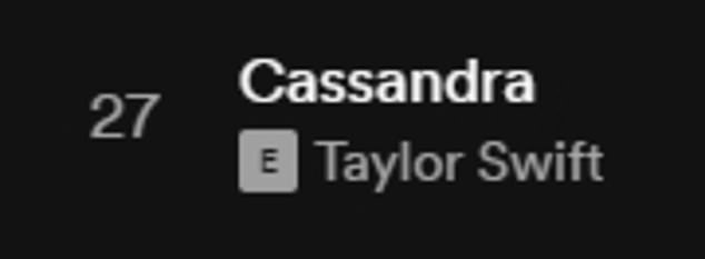 Второй трек под названием Cassandra также вызывает критику из-за явных отсылок к вражде Тейлор с Ким и ее бывшим мужем Канье.