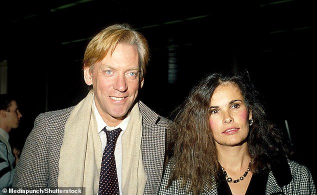 Дональд Сазерленд на фото со своей третьей женой Франсин Расетт.