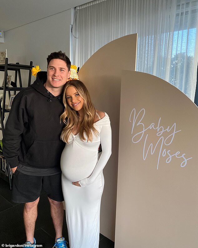 Звезда NRL Митчелл Мозес и его жена Бри объявляют, что ждут второго ребенка: «На полпути к встрече с нашей новой девочкой»