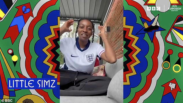 Рэпер Little Simz сказал: "мы почти у цели" и что "Вся страна тебя поддерживает."