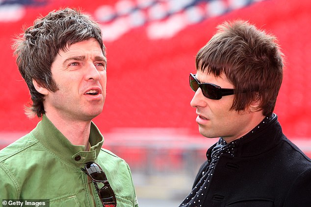 О предстоящем фестивале мало что известно, но недавно Oasis опровергли слухи о том, что они выступят.