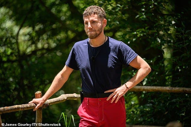 Дин Маккалоу из I'm A Celeb боролся с алкогольной зависимостью, которая оставила его в «действительно темном месте», и в сентябре отпраздновал четыре года трезвости.