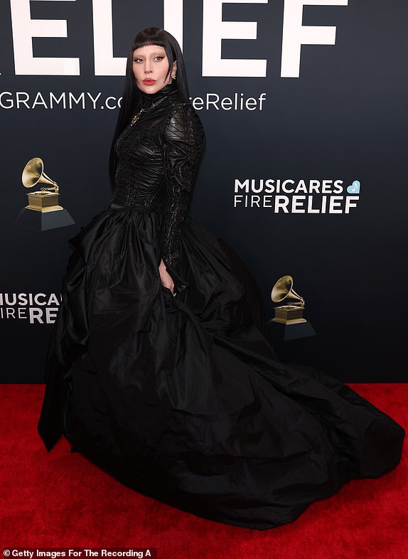 ЛОС-АНДЖЕЛЕС, КАЛИФОРНИЯ - 02 ФЕВРАЛЯ: Леди Гага на 67-й ежегодной церемонии вручения премии GRAMMY 02 февраля 2025 года в Лос-Анджелесе, Калифорния.  (Фото: Matt Winkelmeyer/Getty Images for The Recording Academy)