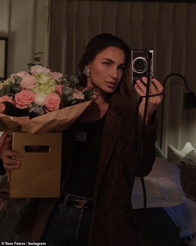 33-летняя бывшая звезда TOWIE поделилась в среду на Instagram несколькими мечтательными снимками из своего пребывания в загородном отеле.