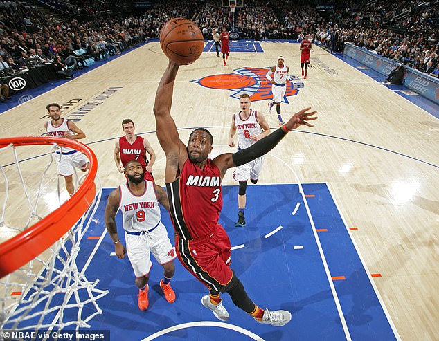 Дуэйн объяснил, что не проходил регулярные медицинские осмотры после ухода из НБА в 2019 году. Видели здесь в 2015 году