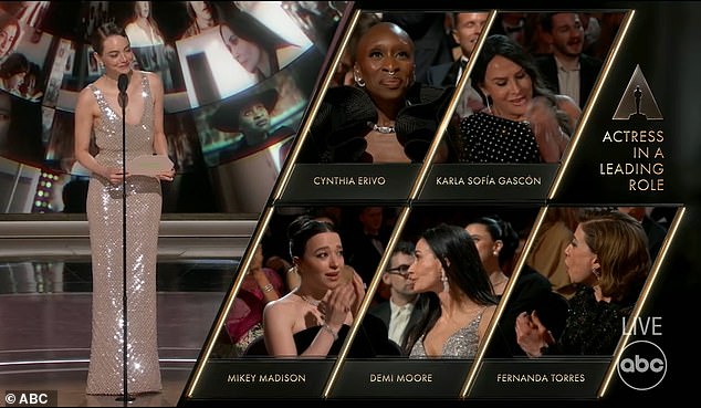 Это определенно было расстроено, так как Деми получила ту же награду на большинстве мероприятий сезона наград за свою работу над 