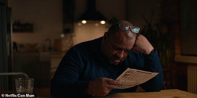 Его мир перевернулся с ног на голову в 2020 году, когда он неожиданно получил электронное письмо от пожилой женщины по имени Дионн, которая заявила, что ее предсмертное желание - воссоединиться со своим сыном.