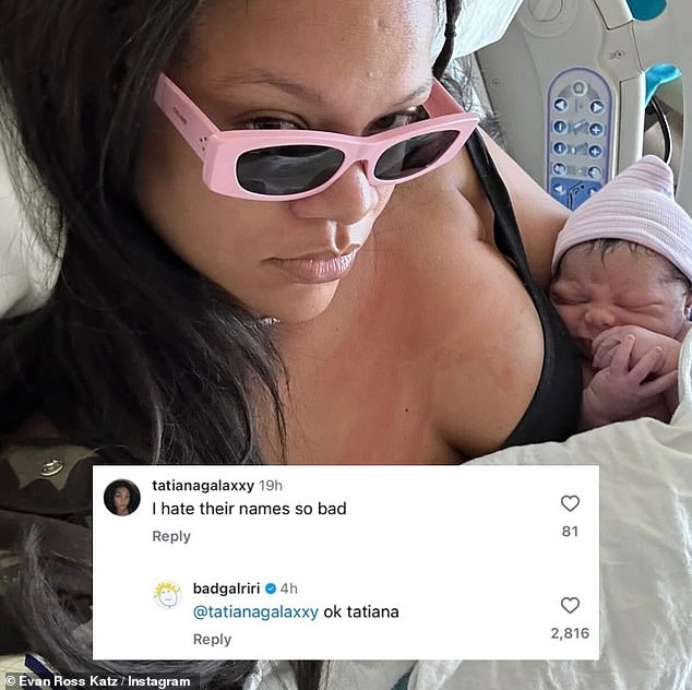 Один из пользователей социальных сетей поспешил высмеять имена ее детей, написав: 